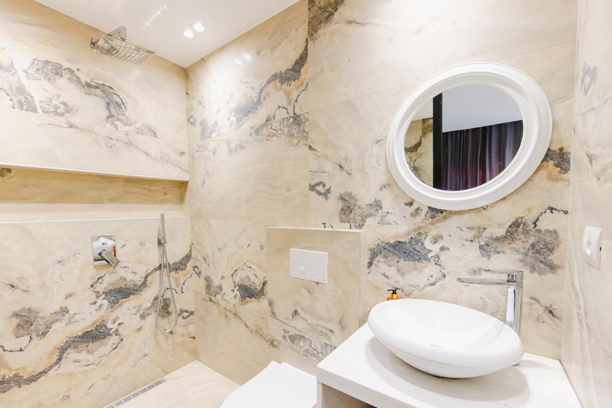 Durres Str Modern Apartments - The Nest Тирана Экстерьер фото