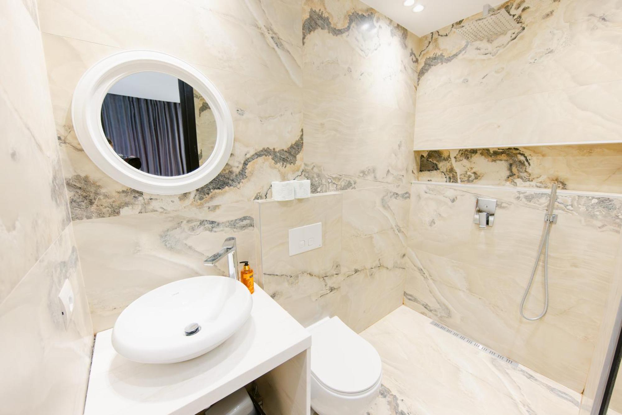 Durres Str Modern Apartments - The Nest Тирана Экстерьер фото