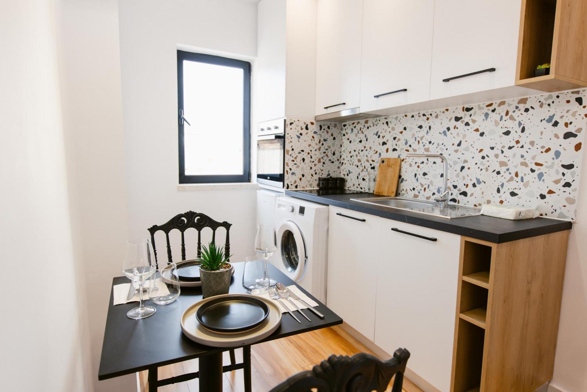 Durres Str Modern Apartments - The Nest Тирана Экстерьер фото